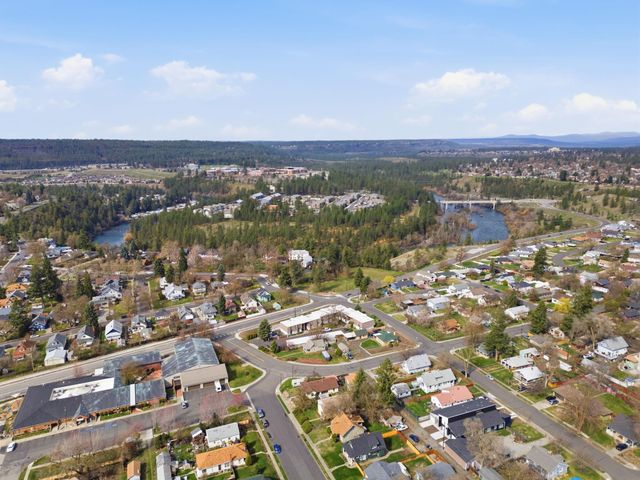 1716 N Pettet Dr, Spokane, WA 99205