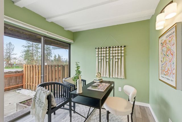 1716 N Pettet Dr, Spokane, WA 99205