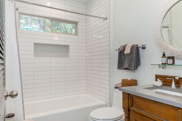 622 Wildflower Drive, Merlin, OR 97532