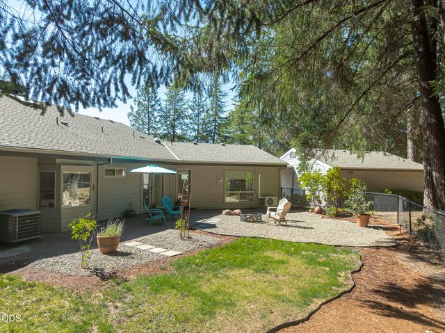 622 Wildflower Drive, Merlin, OR 97532