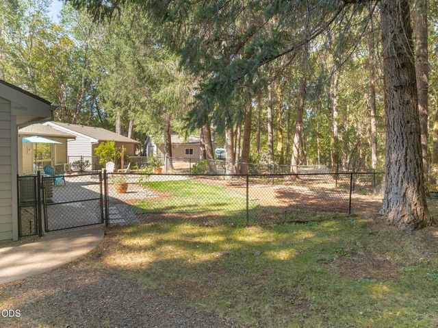 622 Wildflower Drive, Merlin, OR 97532