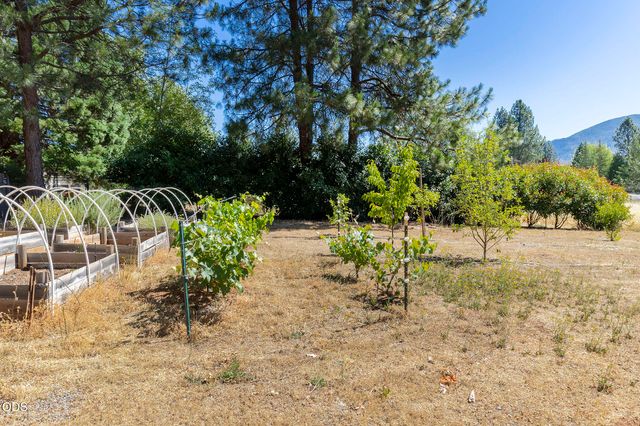 622 Wildflower Drive, Merlin, OR 97532