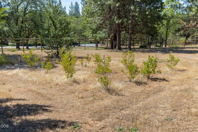 622 Wildflower Drive, Merlin, OR 97532