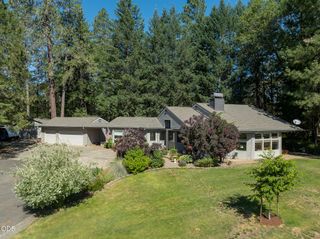 622 Wildflower Drive, Merlin, OR 97532