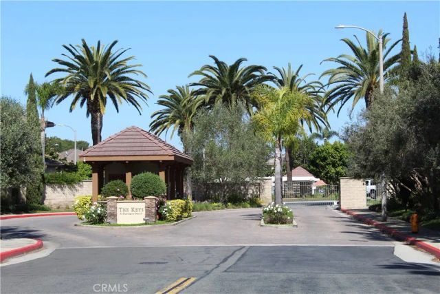 7666 Park Bay Drive, Huntington Beach, CA 92648