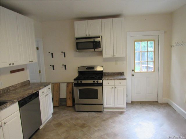 15 Phillips Place, Goshen, NY 10924