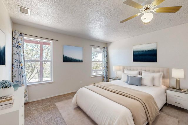 98 Camino Cerritos, Edgewood, NM 87015