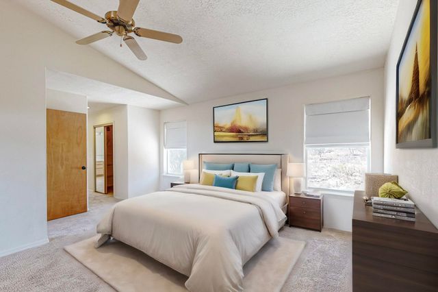 98 Camino Cerritos, Edgewood, NM 87015