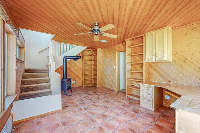 98 Camino Cerritos, Edgewood, NM 87015