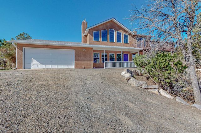 98 Camino Cerritos, Edgewood, NM 87015