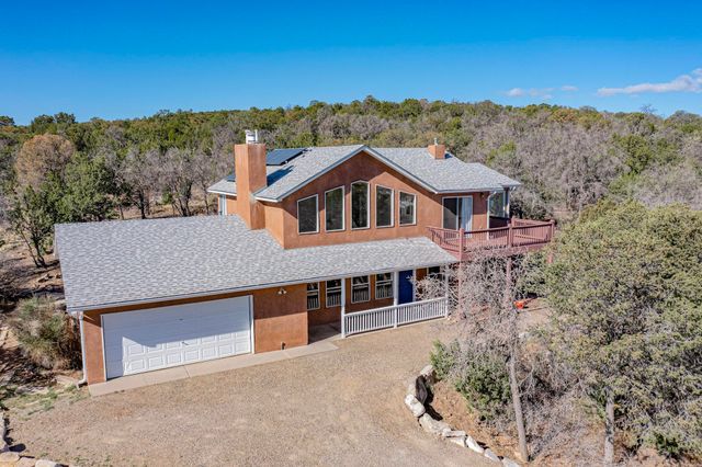 98 Camino Cerritos, Edgewood, NM 87015