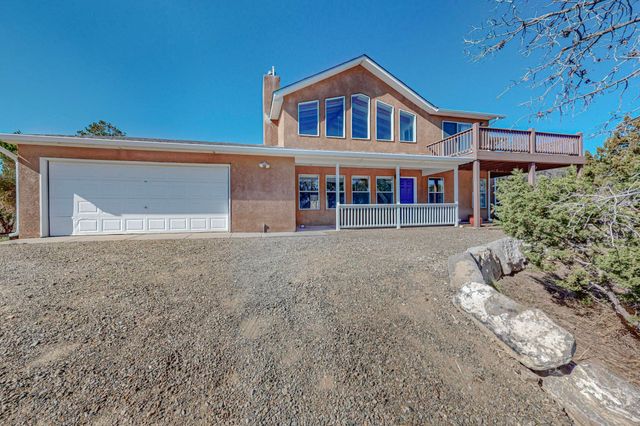 98 Camino Cerritos, Edgewood, NM 87015