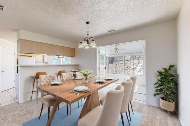 98 Camino Cerritos, Edgewood, NM 87015