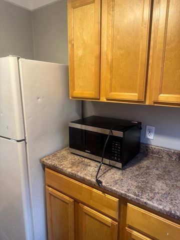 99 Laighton 2, Lynn, MA 01902