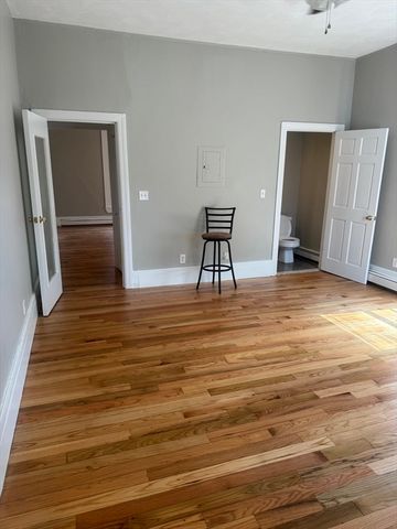 99 Laighton 2, Lynn, MA 01902