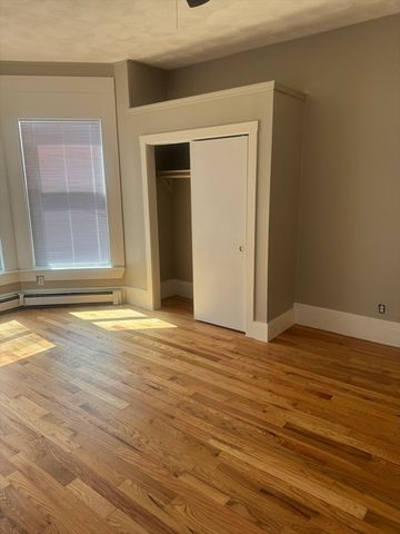 99 Laighton 2, Lynn, MA 01902