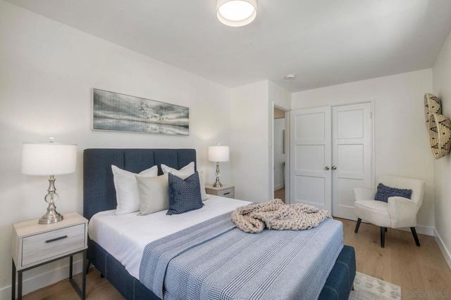1011 13 Knowles Ave, Carlsbad, CA 92008