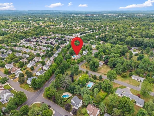 220 Lindsay Ct, Branchburg Twp., NJ 08876