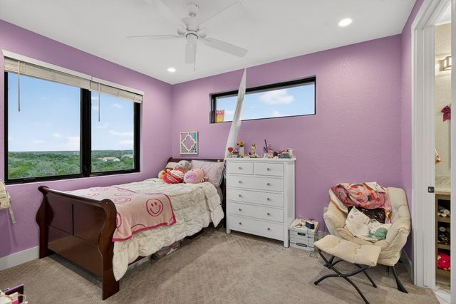 209 Dalton CIR, Horseshoe Bay, TX 78657