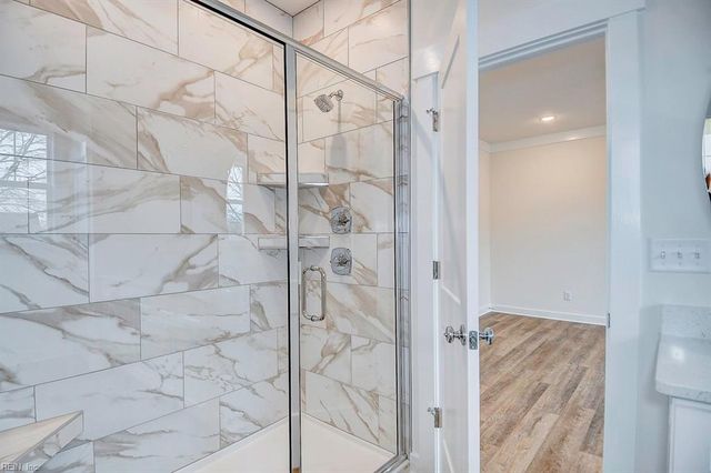 713 Flatrock LN, Chesapeake, VA 23320