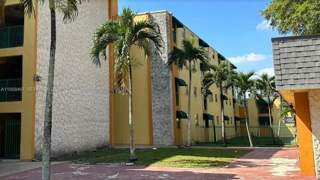 606 W 81st St 307, Hialeah, FL 33014