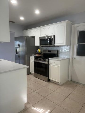 5195 Nicholas Drive, West Palm Beach, FL 33417