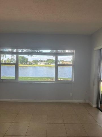 5195 Nicholas Drive, West Palm Beach, FL 33417