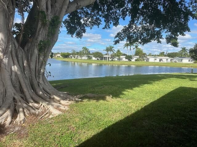5195 Nicholas Drive, West Palm Beach, FL 33417