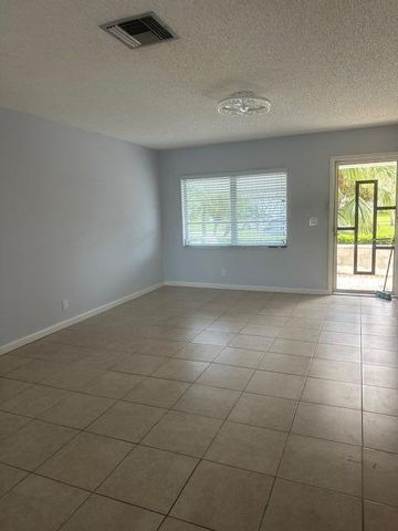 5195 Nicholas Drive, West Palm Beach, FL 33417