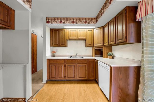 4815 Williams Street, Wayne, MI 48184