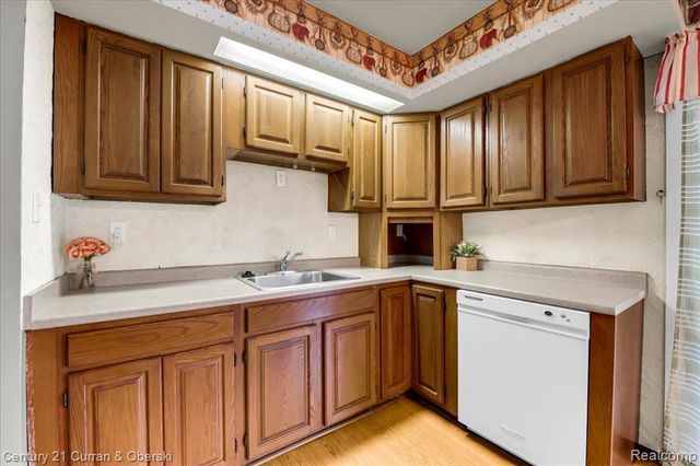 4815 Williams Street, Wayne, MI 48184