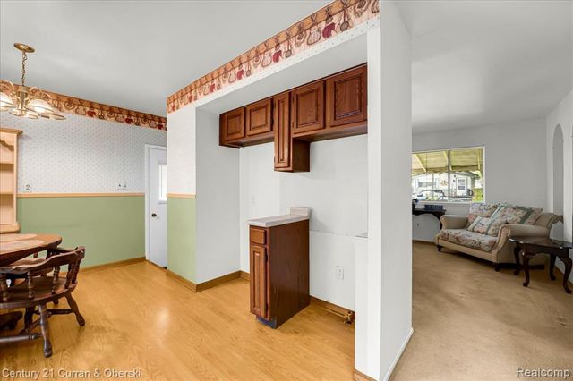 4815 Williams Street, Wayne, MI 48184