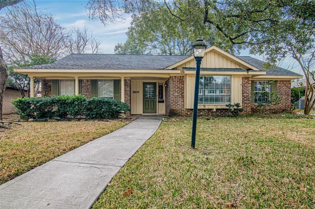 18230 Caprice Lane, Houston, TX 77058