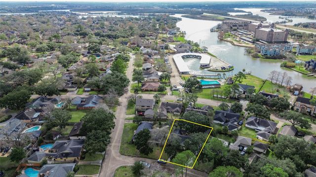 18230 Caprice Lane, Houston, TX 77058