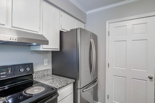 5519 Hamstead Crossing, Raleigh, NC 27612