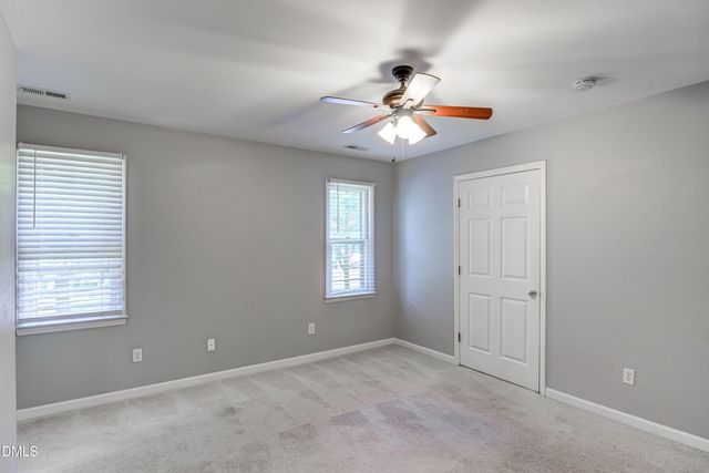 5519 Hamstead Crossing, Raleigh, NC 27612