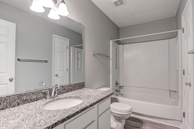 5519 Hamstead Crossing, Raleigh, NC 27612