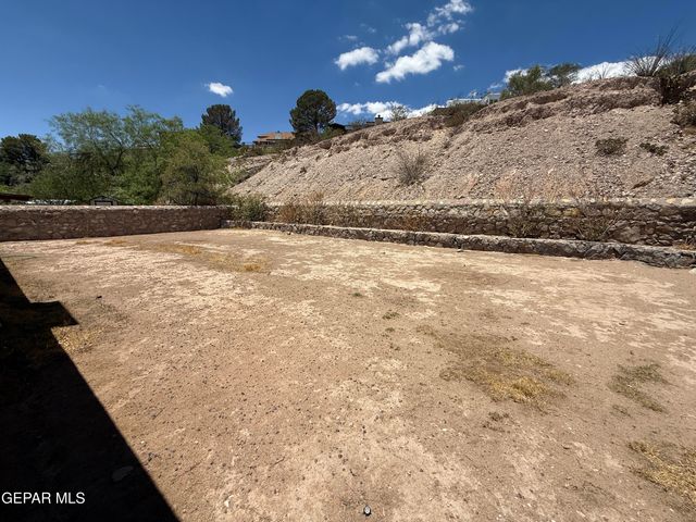 741 VILLA VANESSA Drive, El Paso, TX 79912