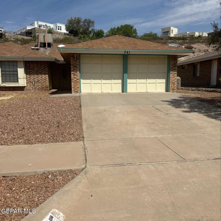 741 VILLA VANESSA Drive, El Paso, TX 79912