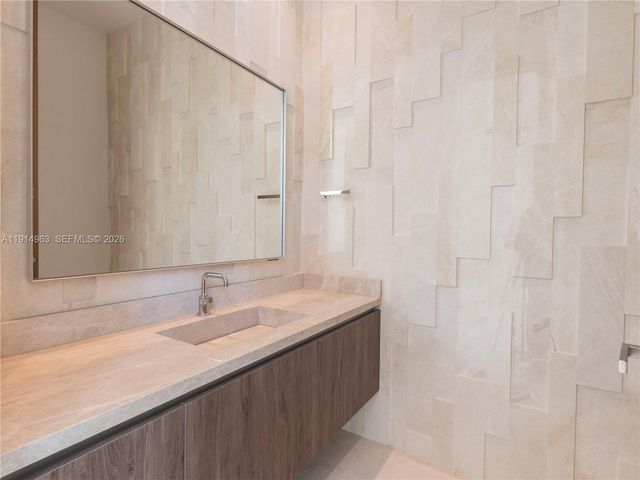 6720 SW 98th Street, Pinecrest, FL 33156