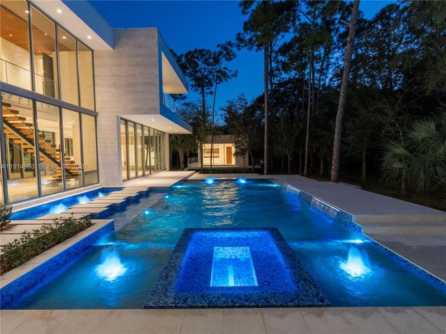 6720 SW 98th Street, Pinecrest, FL 33156