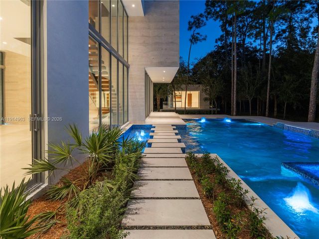 6720 SW 98th Street, Pinecrest, FL 33156