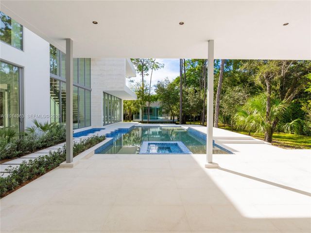 6720 SW 98th Street, Pinecrest, FL 33156