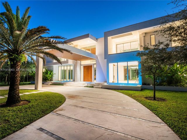 6720 SW 98th Street, Pinecrest, FL 33156