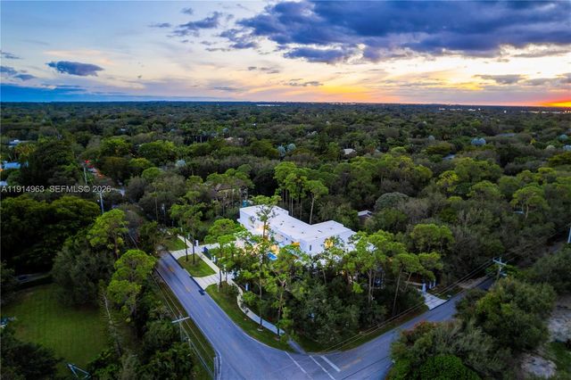 6720 SW 98th Street, Pinecrest, FL 33156