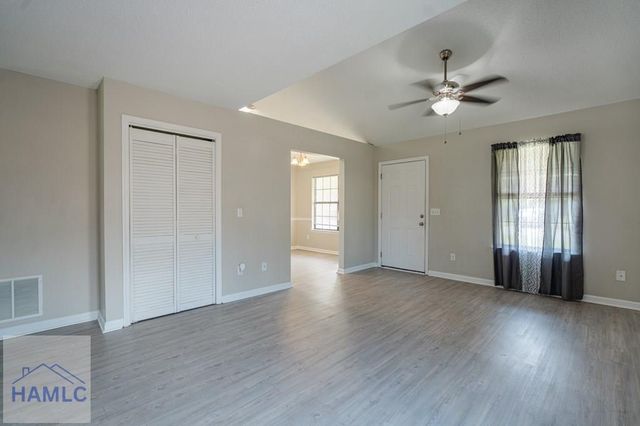 652 Windhaven Drive, Hinesville, GA 31313