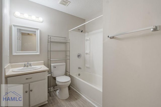 652 Windhaven Drive, Hinesville, GA 31313