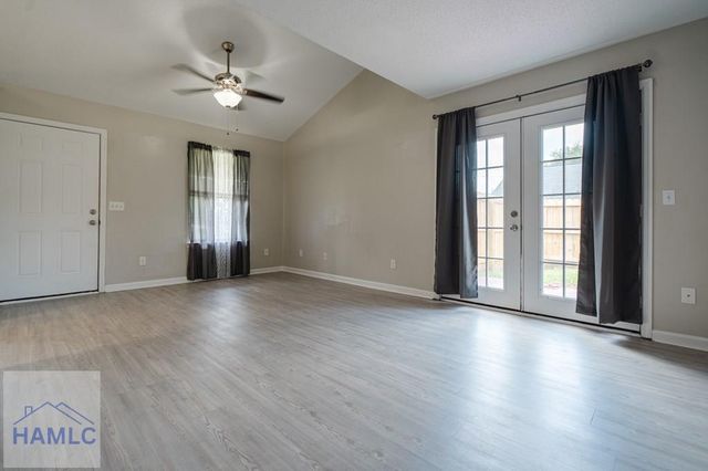 652 Windhaven Drive, Hinesville, GA 31313