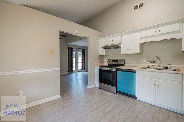 652 Windhaven Drive, Hinesville, GA 31313