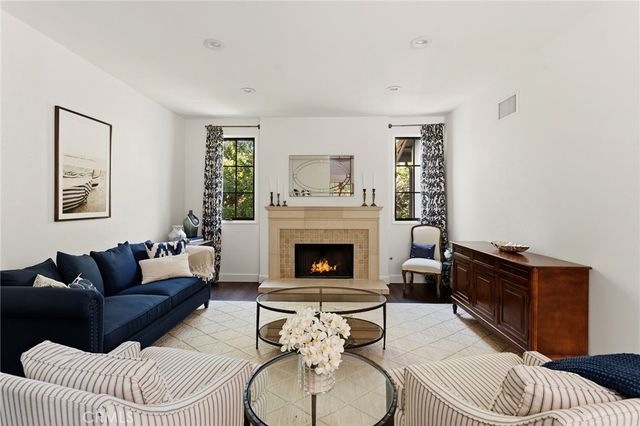 29303 Fountainwood, Agoura Hills, CA 91301